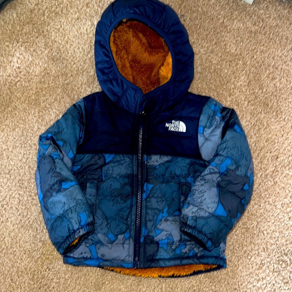 Boys 2T Reversible Down North Face Jacket Like New
